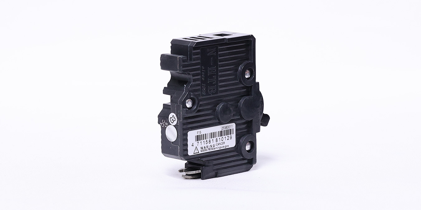 N-HTB F15 replacement circuit breaker for Federal Pacific (FPE) panels