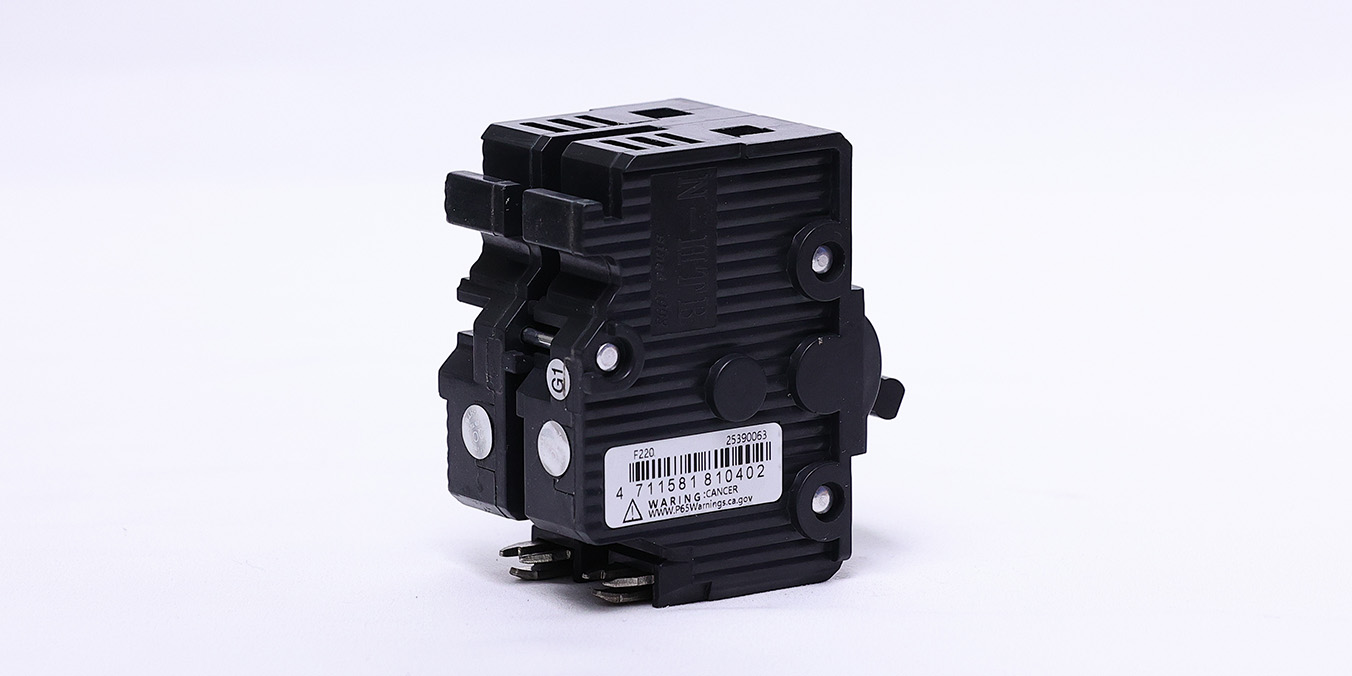 N-HTB F220 replacement circuit breaker for Federal Pacific (FPE) panels