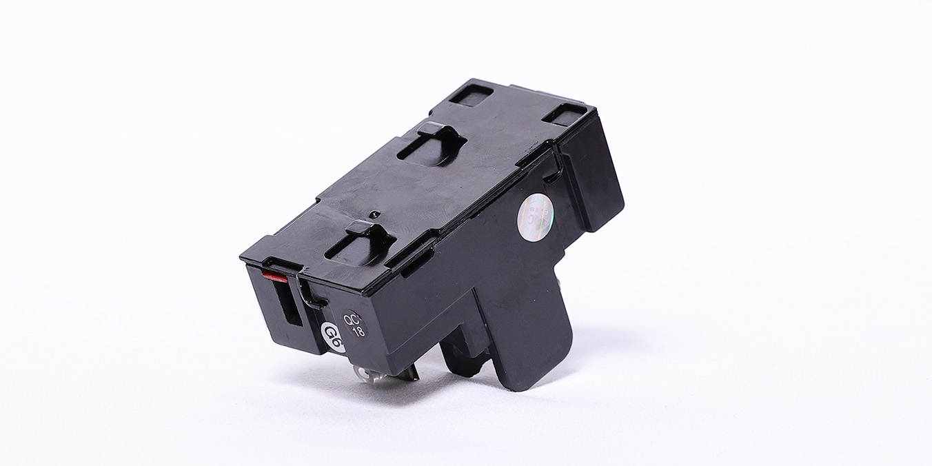 N-HTB P15 replacement circuit breaker for Pushmatic panels